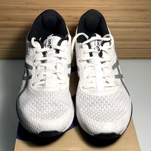 Women’s ASICS Gel Kicks size 11